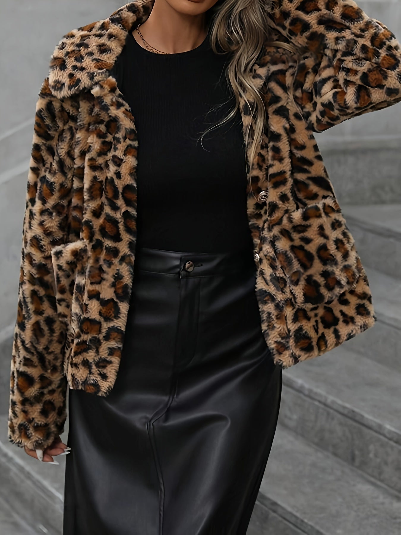 Jacke aus Kunstpelz mit Leopardenmuster