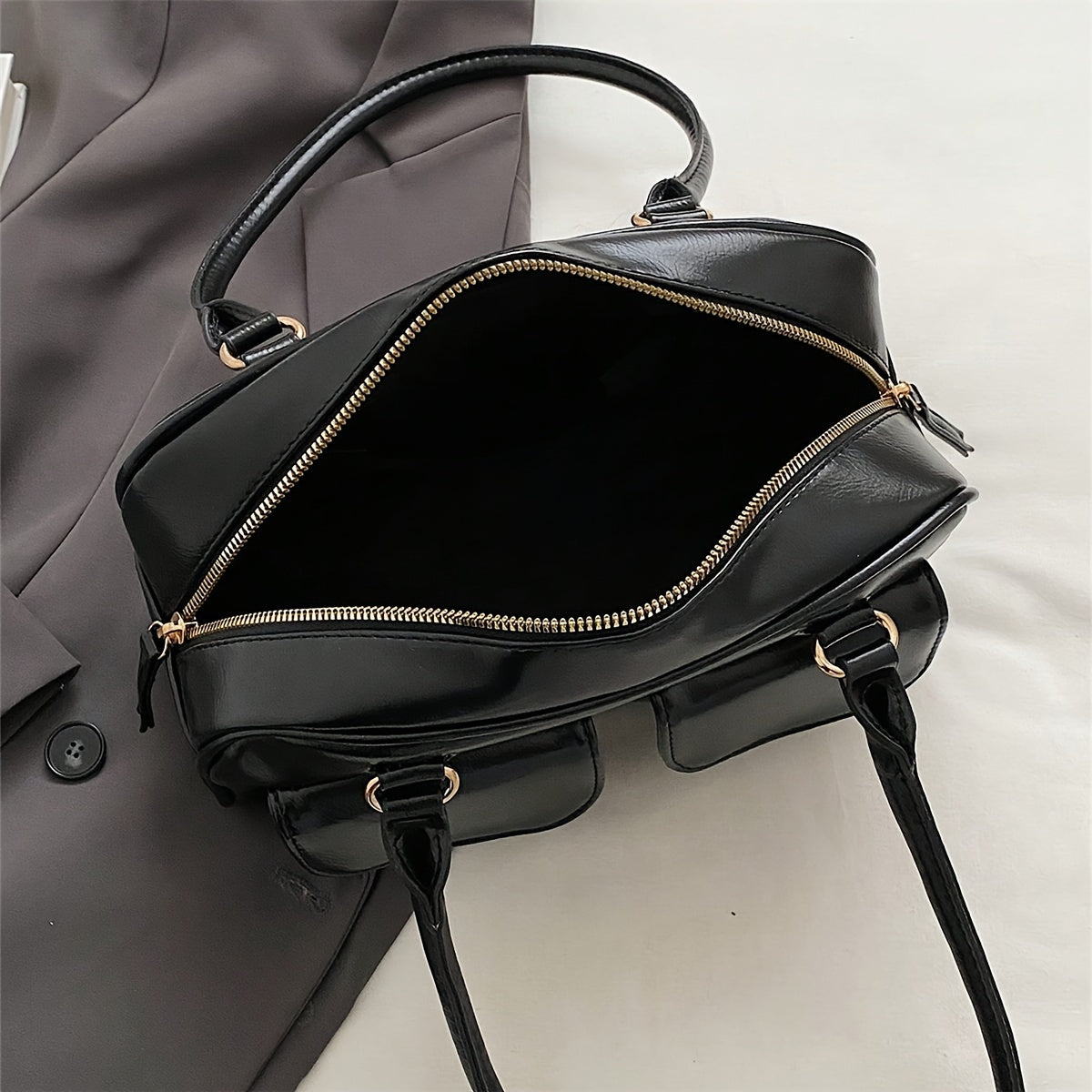 Black Bag with Exterior Pockets 