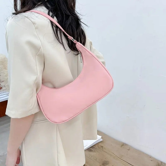 Bolso de Hombro de Nylon en Rosa