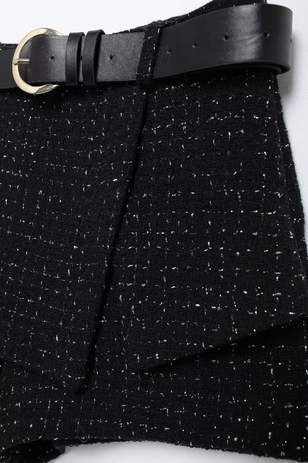 Pantalón Negro de Tweed con Cinturón