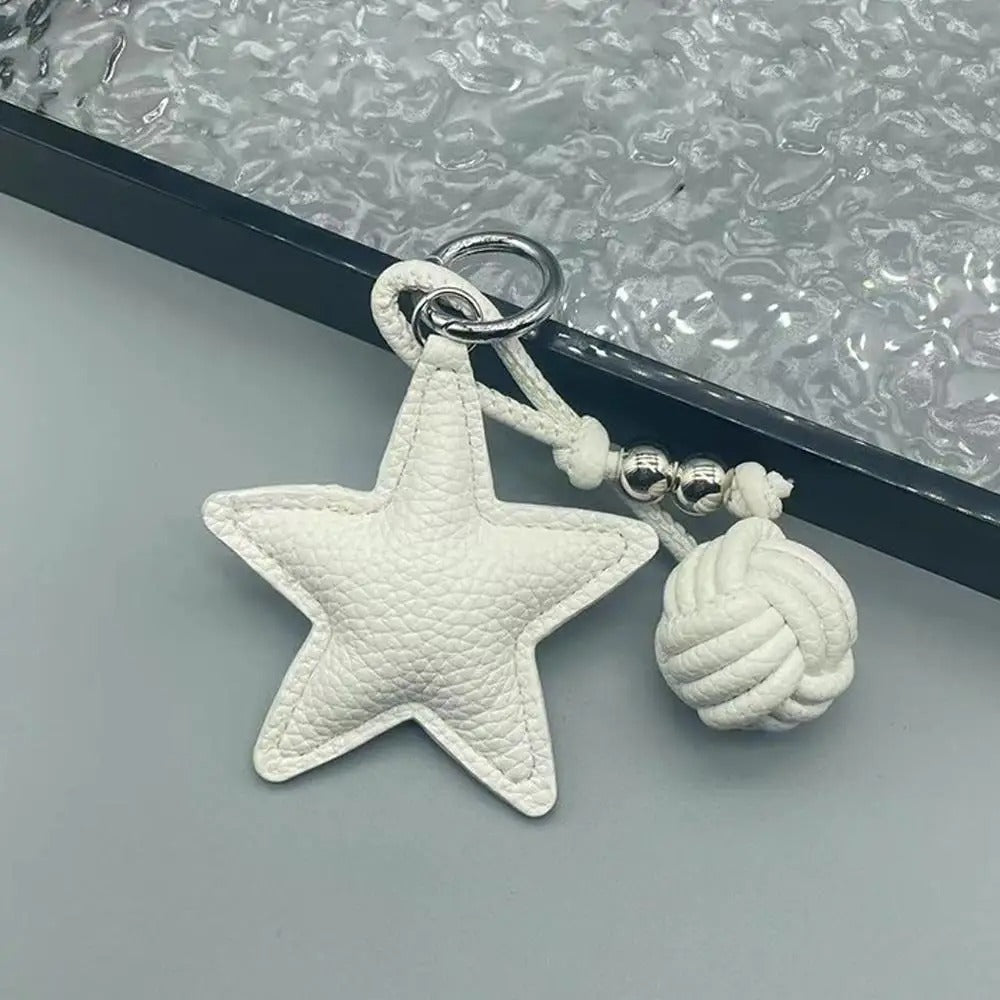 Charm Estrella y Bola de Cuero Sintético